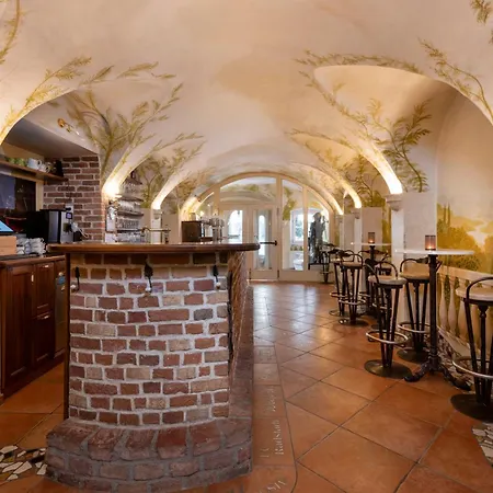 בית הארחה Der Torwirt 3*