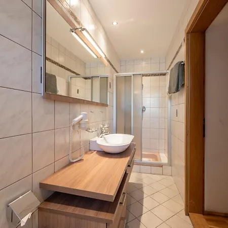 Der Torwirt Guest house
